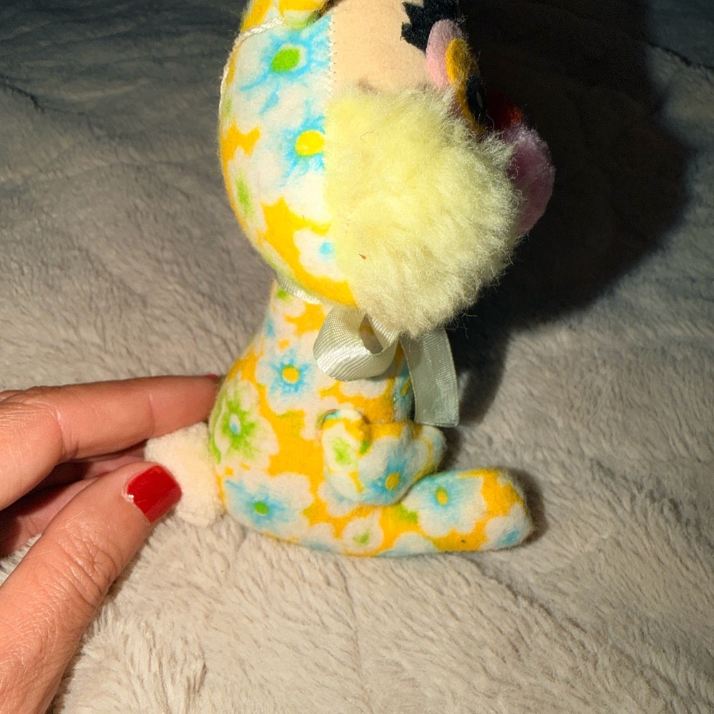 Vintage Velveteen Sawdust Stuffed Yellow Rabbit Japan Dream Pet - Picture 10 of 10